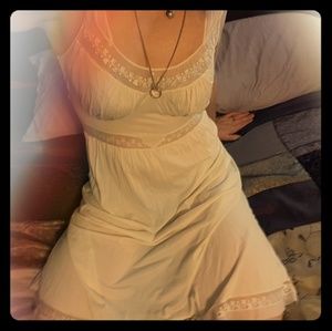 Vintage ivory Kayser nightgown